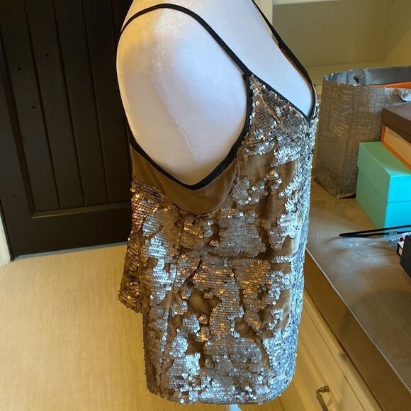 Dress Forum Tops - Dress Forum Velvet and sequins tank